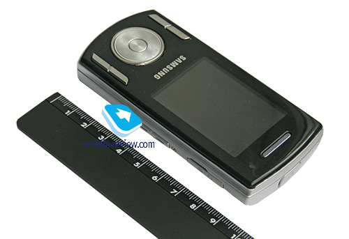 ����� GSM/UMTS-�������� Samsung F400