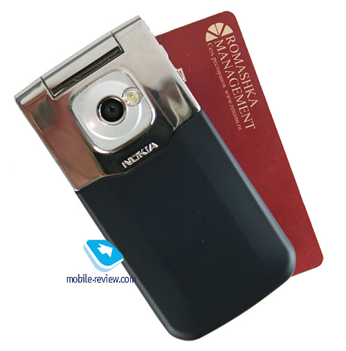 ����� GSM-�������� Nokia 7510 Supernova