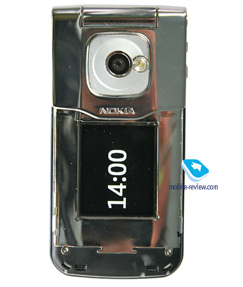 ����� GSM-�������� Nokia 7510 Supernova