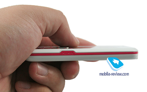 ����� GSM-�������� Nokia 7210 Supernova