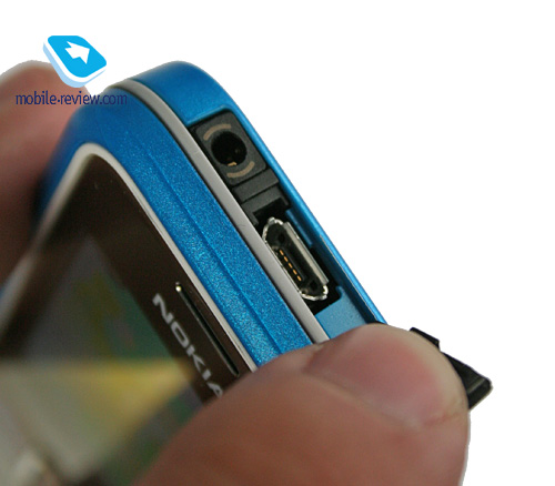 ����� GSM-�������� Nokia 7310 Supernova