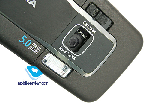 ����� GSM/UMTS-��������� Nokia 6220 Classic