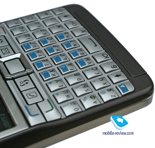 ����� GSM/UMTS-��������� Nokia E71