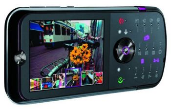 Motorola MotoZINE ZN5 - Kodak ������ Carl Zeiss � Cyber-shot?