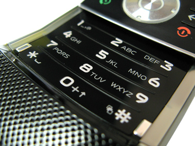 ����� ���������� �������� Motorola RIZR Z10