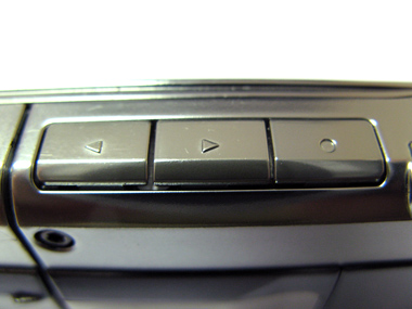 ����� ���������� �������� Motorola RIZR Z10