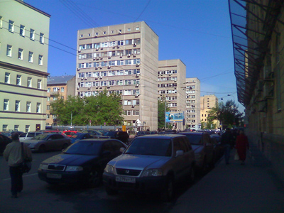 ��������������� ����� ���������� �������� Motorola ROKR E8