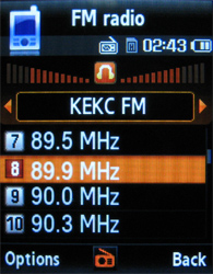 ����� ���������� �������� Samsung L700