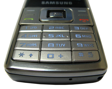 ����� ���������� �������� Samsung L700