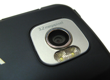 ����� ���������� �������� Nokia 7610 Supernova