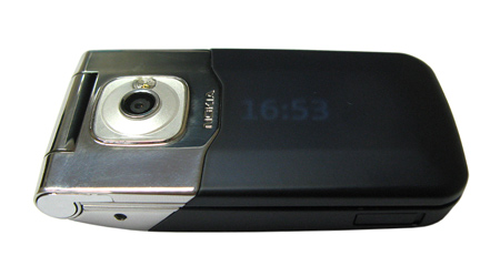 ����� ���������� �������� Nokia 7510 Supernova