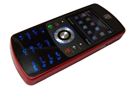 ����� ���������� �������� Motorola ROKR EM30