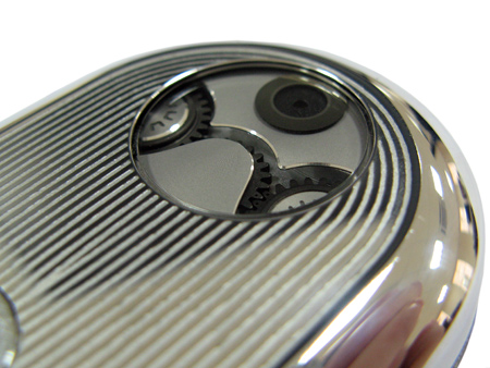 ����� ���������� �������� Motorola MOTOAURA