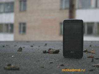 ����� ������������� Acer F900: ������ Windows Mobile � ������� �������
