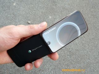  Sony Ericsson T707.    