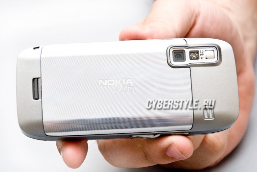 ������ ������ Nokia E75