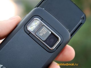 ����� Nokia N86: ������ ����������� � �������������� ����������