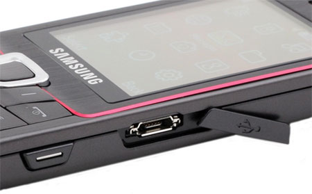 Samsung S7220 B Ultra: ������ ������