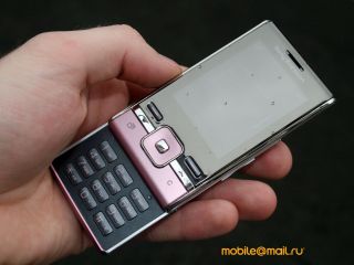 Sony Ericsson T715