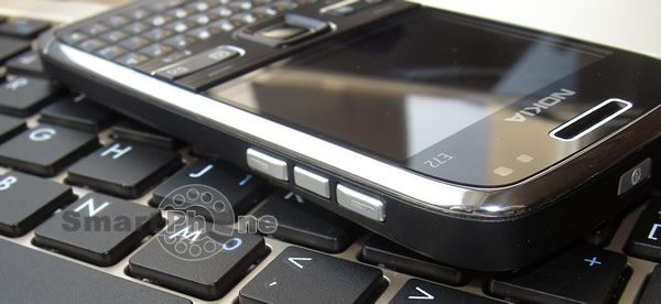 Nokia E72