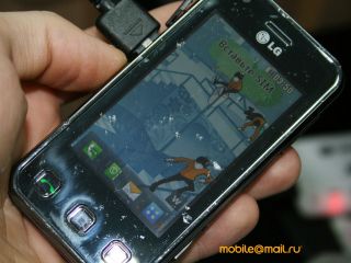 LG KC910 Renoir
