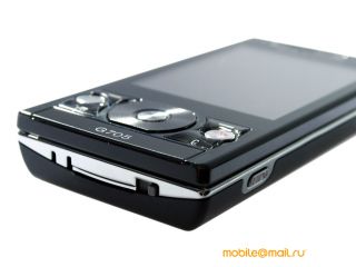 Sony Ericsson G705