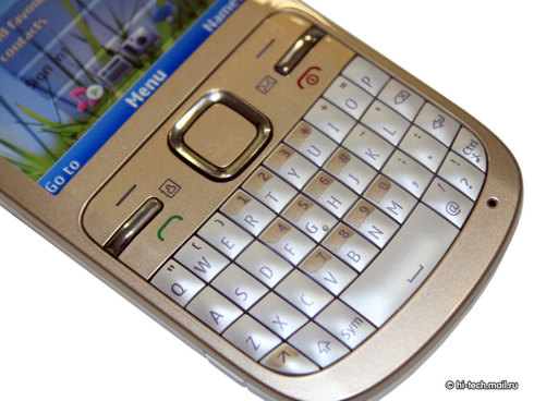 Nokia C3: ����� ��������� QWERTY-������������ �� Nokia 