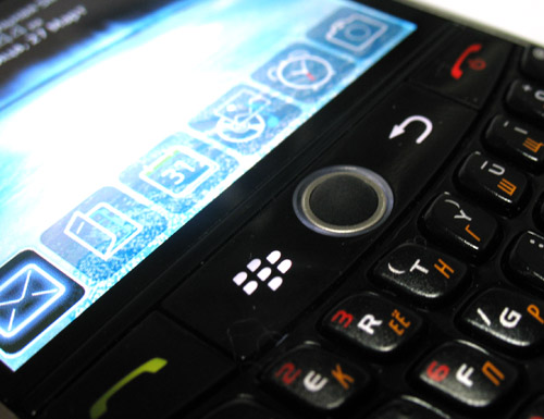 ����� BlackBerry Curve 8900