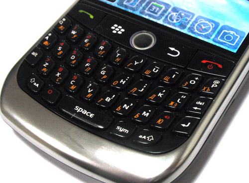 ����� BlackBerry Curve 8900