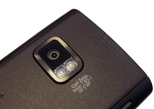 ����� Nokia X6: ��������, ��� � �������!