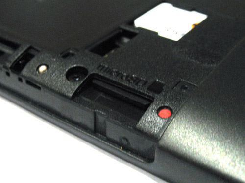 ����� ������������� HTC HD2></p>
<h1>������������������</h1>
<p>� ������� ������������ ������������ ������������������ ���������
Snapdragon c ������������ ����������� �� ������������ ��� ��������
������������� Acer neoTouch. ������� ������� ���������� HTC HD2 ��� ��
�������, ���������� �������� ������������������ ���� ���������.
���������� ��������� ����������: ��� ���������� 640�480 ����� �
221.44%, �� ���� � ������ ����� ���������� ����������� �������, � 2 �
��������� ���� ���������� �������������� ��������� MSM7225 �
����������� � �������� 528 ���. ����� � ����������� 720�400 �����
������������� ������ � 201.41%, � ���� ���������� ���������� ��
1000�424 �� ������� ������������ � 168.77%. ���������� ����, ��� 1000
����� �� �����������, �� �������������� �������������� CorePlayer, ��
����� �����������, ��� � � ���� ���������� �� ����������. �����
�������, ����� ��� ������� �������� ������������������ ������ � �������
��������. </p>
<h1>����������� �����</h1>
<p>������������ ������� � Windows Mobile 6,5, ����������� ���������
Windows Phone �� ������������ �������������. � ���� � ��������� �� ���
��� ������ ������� �� ������ � Microsoft, ������� �������������
���������� ������� �� ������������� ����� (��������� �� ���� � � ������
����� ������� Windows Mobile 6,5), �� � � ����� HTC. ���� � ���, ���
������ �������� ����������� ���� ����� �������� TouchFLO 3D
������������� � HTC Sense. ��������, ��� ������ ��� ����������
��������� ��� Android-�������������� ��������. �� � ����� �����������
����������� � �������������� � ������� ������������� ��������� ���� ��
����. Sense �� Android � Sense �� Windows Mobile � ��� �������������
������ ���������� �� ������ �������������, � ������ �� �� �����.
��������� � ����������� ������������ ������������� �� ��������� �
��������� ������. </p>
<p