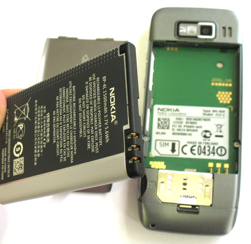 ����� ��������� Nokia E52