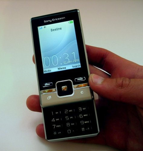 ����� Sony Ericsson T715