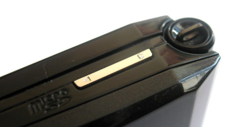 ����� Sony Ericsson Jalou