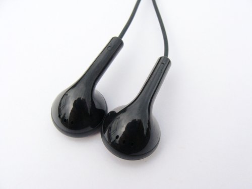 ����� Nokia 5130 XpressMusic � ������ � �����