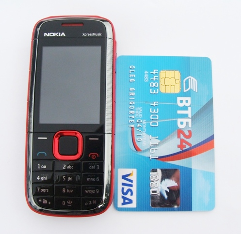 ����� Nokia 5130 XpressMusic � ������ � �����