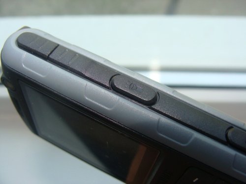 ����� ���������� �������� Samsung B2700 � "���������" ��� ���?