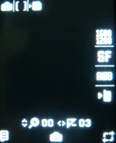 ����� ���������� �������� Samsung B2700 � "���������" ��� ���?