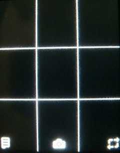 ����� ���������� �������� Samsung B2700 � "���������" ��� ���?