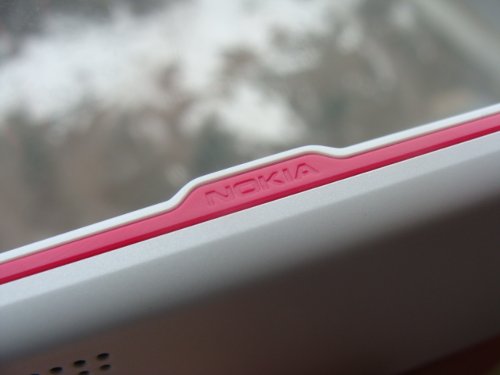 Nokia 7210 Supernova � ����� ��������� �������