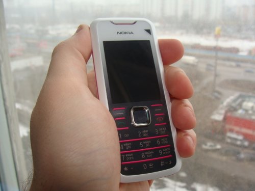 Nokia 7210 Supernova � ����� ��������� �������