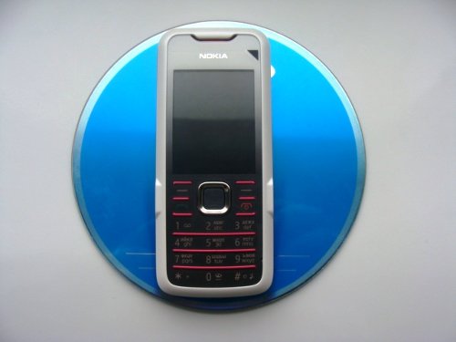 Nokia 7210 Supernova � ����� ��������� �������