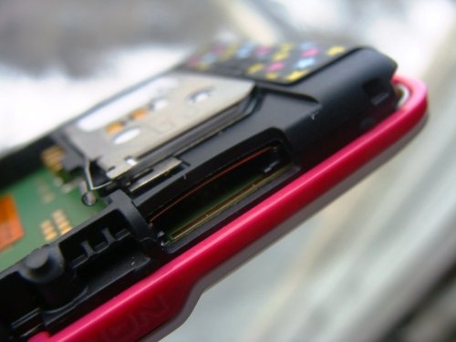 Nokia 7210 Supernova � ����� ��������� �������