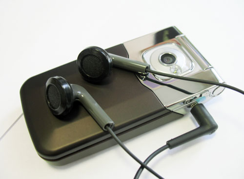 ����� �������� �������� Nokia 7510 Supernova