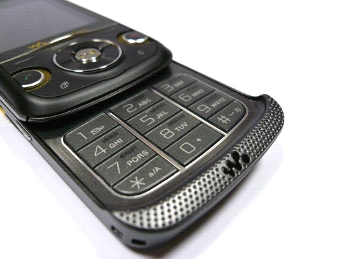 ����� ���������� �������� Sony Ericsson W760i � ��������� ������