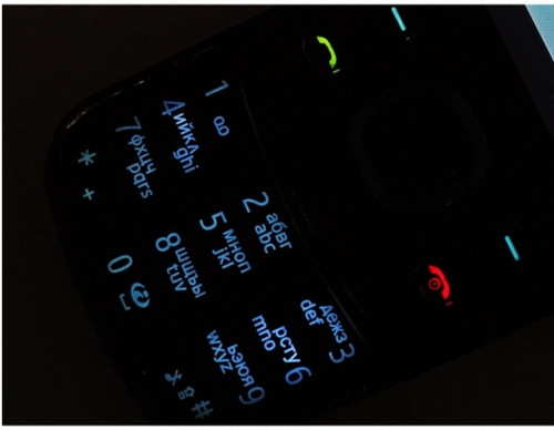 ����� ���������� �������� Nokia 6600 slide: ������� ������