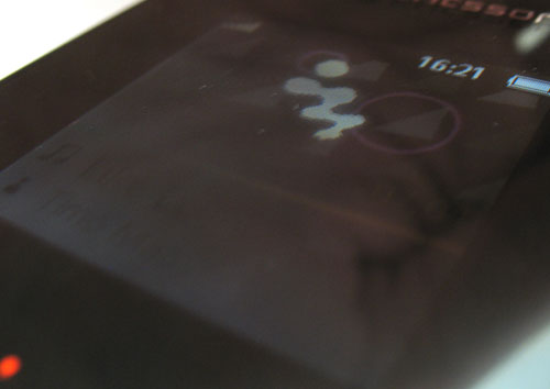 ����� Sony Ericsson W980 - ����������� �����