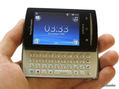  Sony Ericsson X10 mini pro.     Android