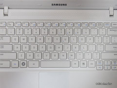 ����� Samsung N210: ������ �� 12 �����