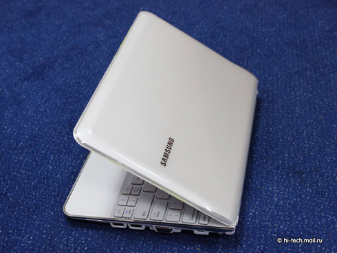 ����� Samsung N210: ������ �� 12 �����